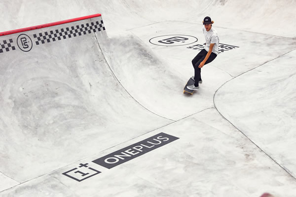 服务器托管香港市场现状及未来趋势分析