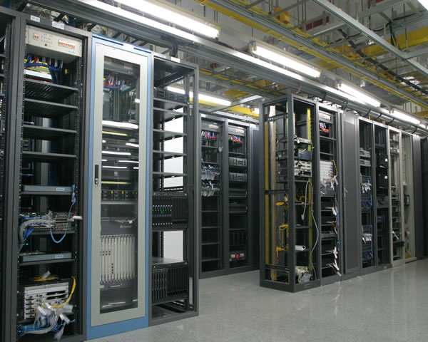 阿里云新加坡CN2服务的特点与使用场景分析