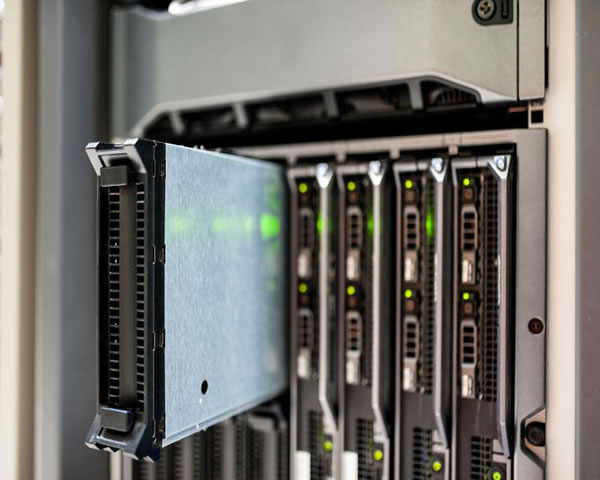 台湾用户如何利用新加坡VPS提升网络体验